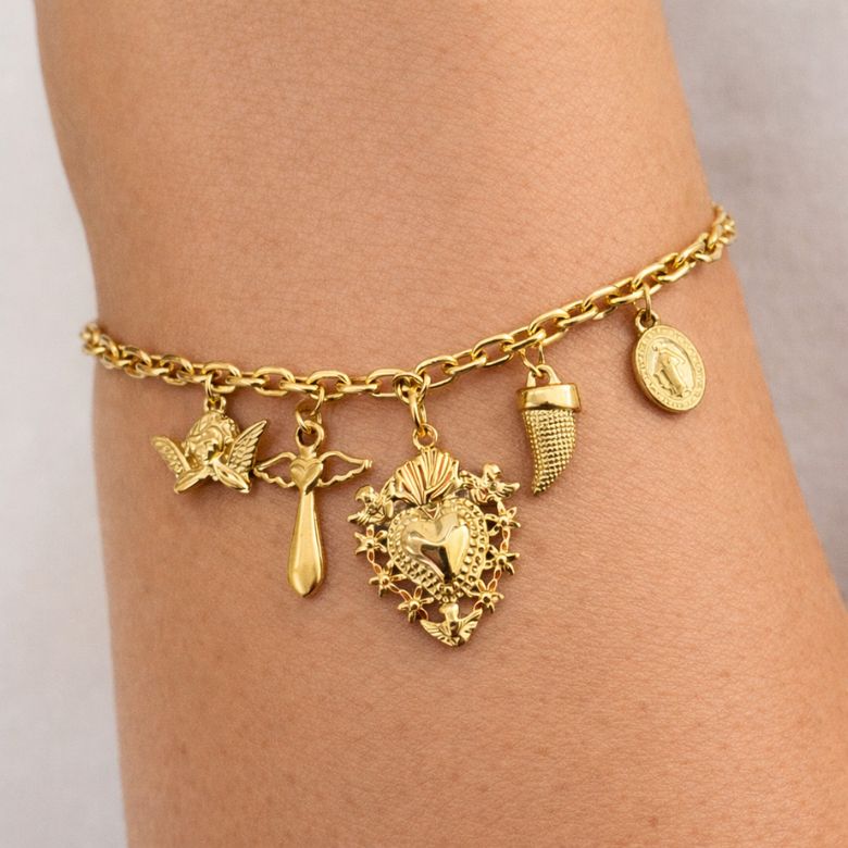 Bracciale in Acciaio dorato con charms portafortuna cuore sacro, croce, angelo, madonnina, cornetto - immagine 2