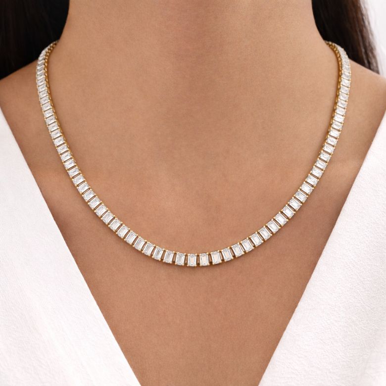 Collana girocollo in acciaio dorato con baguette strass - immagine 2