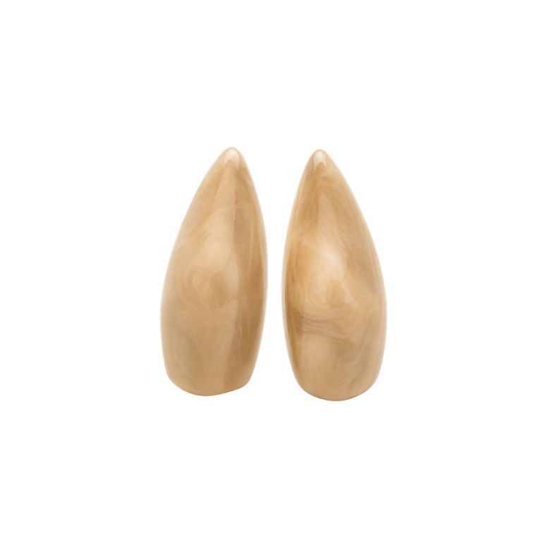 Orecchini beige effetto marmorizzato design minimal a goccia