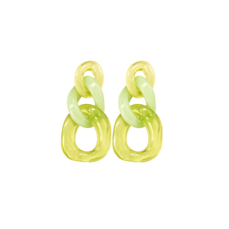Orecchini verde acqua in resina con anelli intrecciati dal design moderno e accattivante.