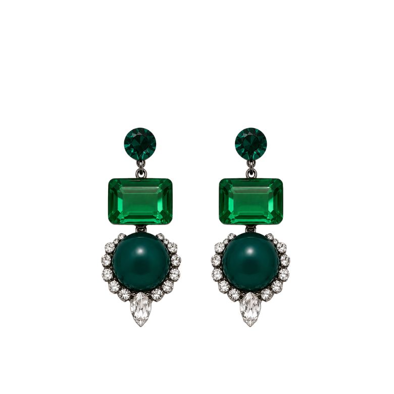 Eleganti orecchini verde smeraldo in acciaio argentato con cristalli e perla.