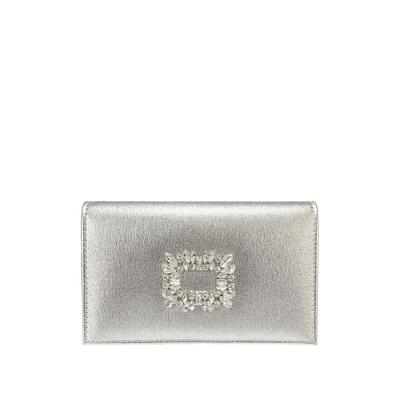 pochette argento con fibbia gioiello in finitura metallizzata