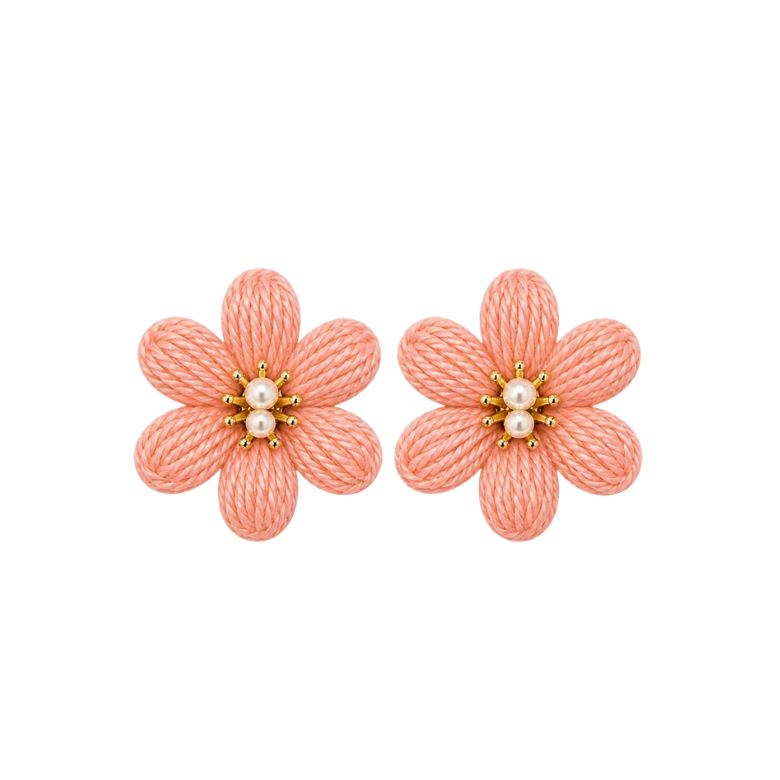 Orecchini fiore rosa in acciaio dorato con perle. Gioielli eleganti e raffinati.